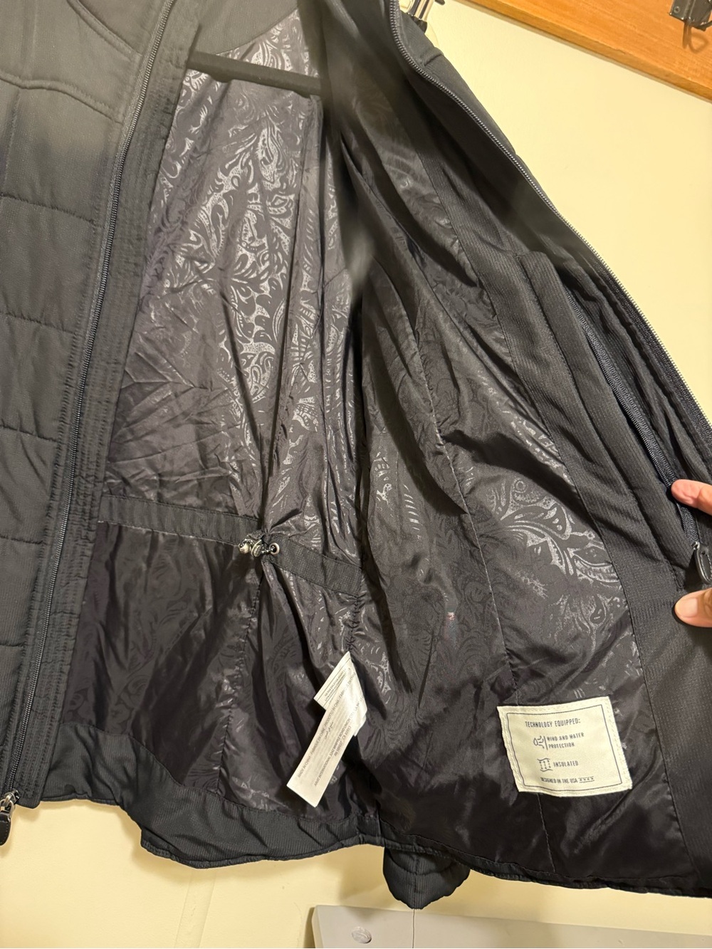 Ariat Womens Crius Insulated XL Black Quilted Jacket - Picture 10 of 16